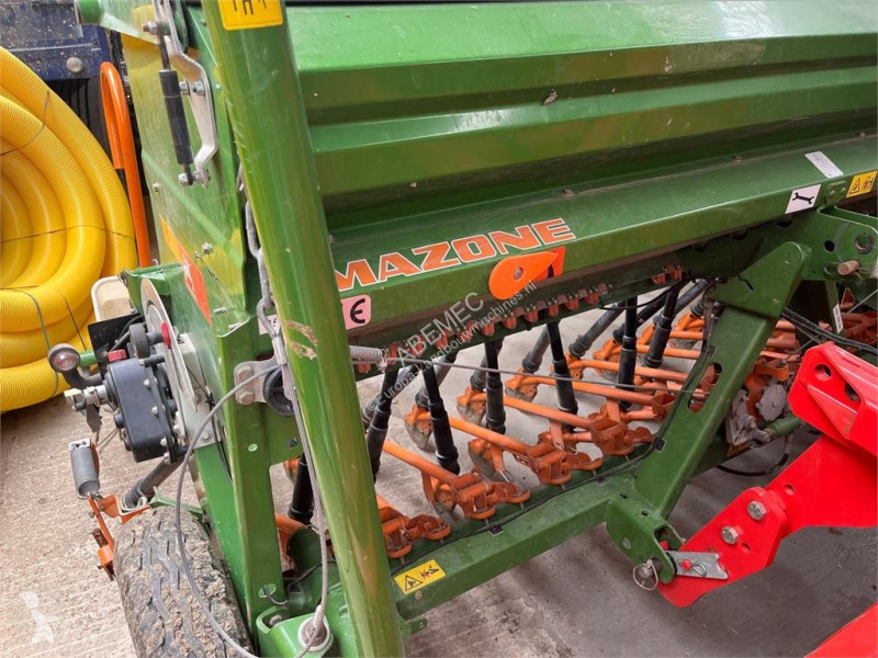 Såningsmaskin Amazone D9-30 Zaaimachine