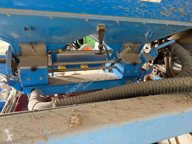 Semoir Lemken  Compact Solitair 9/300