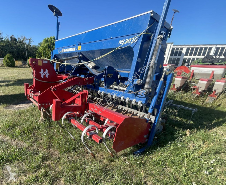 Semoir Nordsten  NS 3030