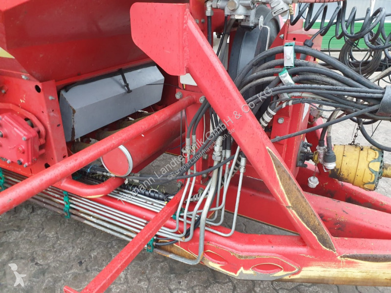 Semoir Becker  AEROMAT MAXI-LINE