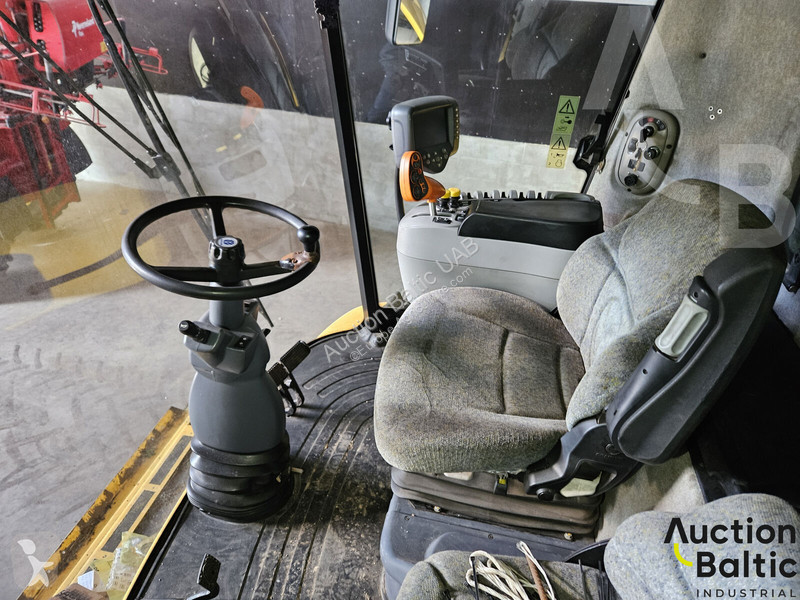 Skörd New Holland CR 9080