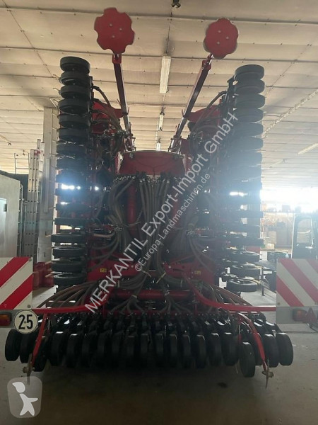 Horsch  Pronto 8 DC seeder