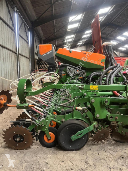 Amazone  EDX6000 TC seeder