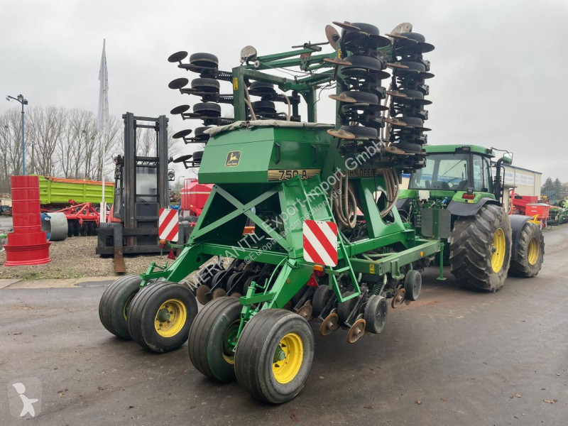 Såningsmaskin John Deere  750A 6m inkl....