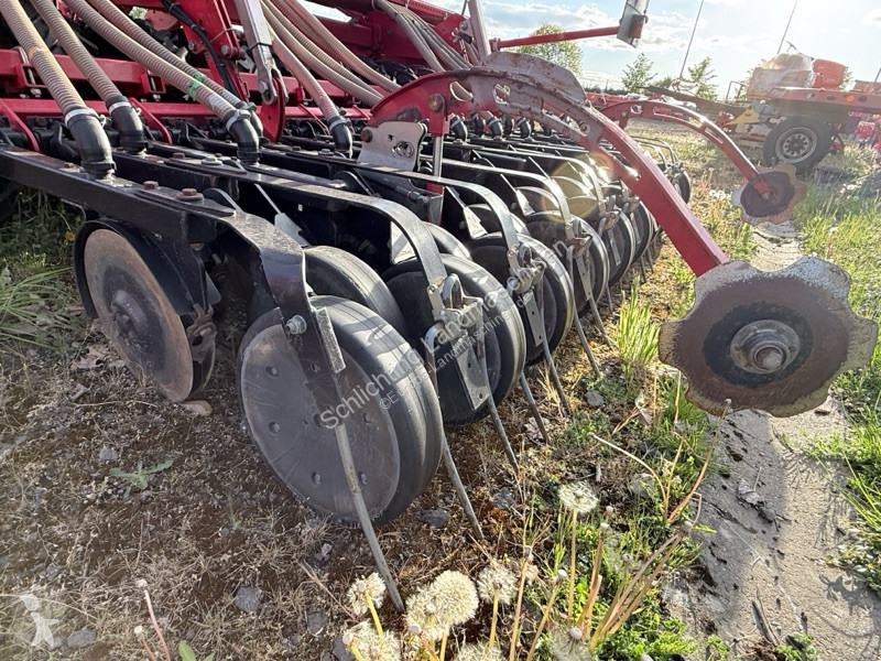Horsch  Express 3 TD seeder