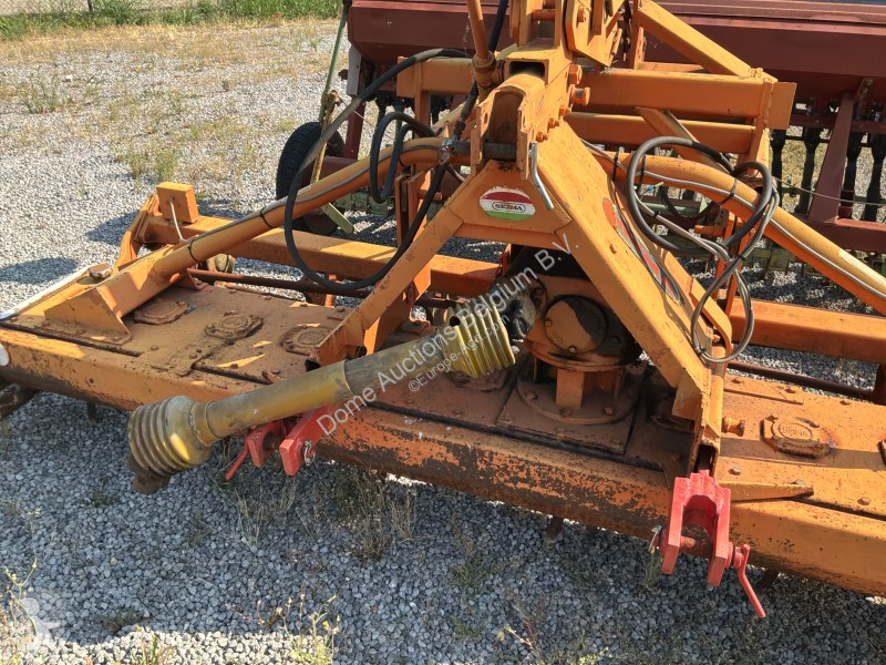 Seeder