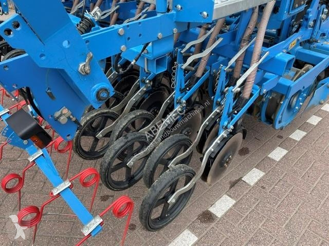 Cівалка Lemken saphir 9/300 20 rijen