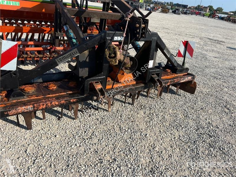 Semoir  w/ Harrow Seeder