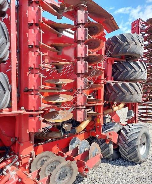 Sembradora Kverneland  U Drill 6000