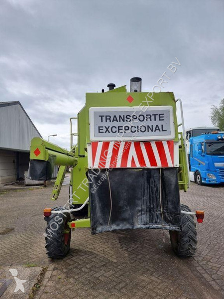 Moisson Claas Dominator 68s Claas Dominator 68S...
