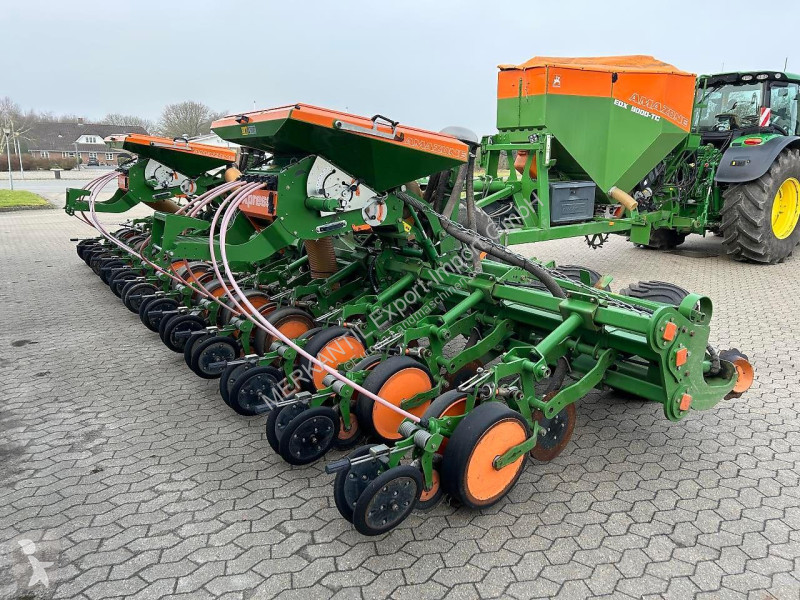 Amazone  EDX 9000-TC seeder