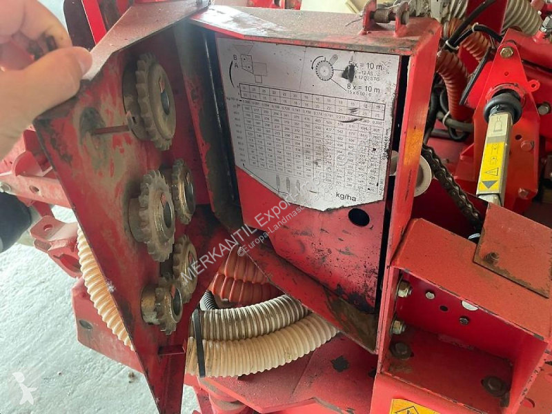 Kverneland  Optima HD E-Drive 8 Reihen  seeder
