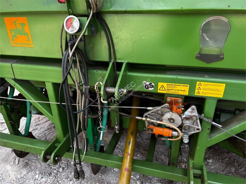 Såningsmaskin Amazone Airplanter ED 450-K