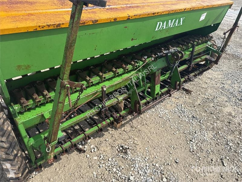 Semănătoare Damax SMF300