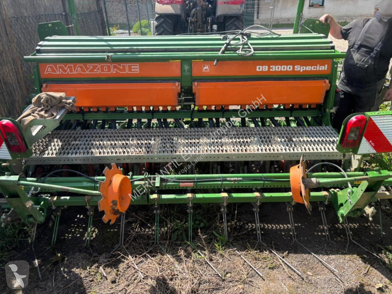Semoir Amazone  D9 3000 Spezial