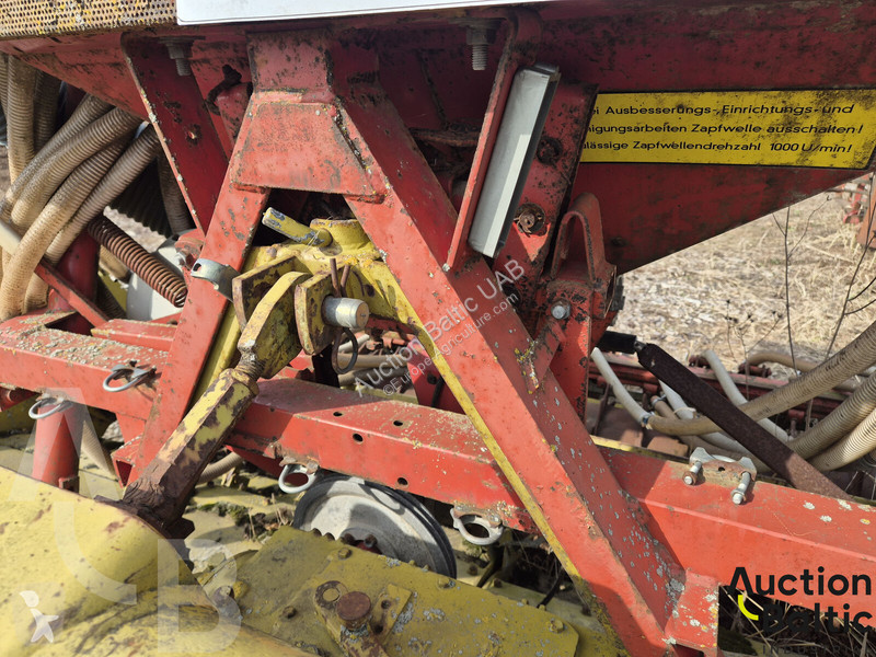 Sembradora  Dutzi KR 3000