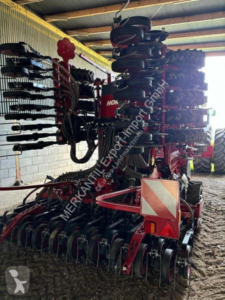 Horsch  Pronto 6DC seeder