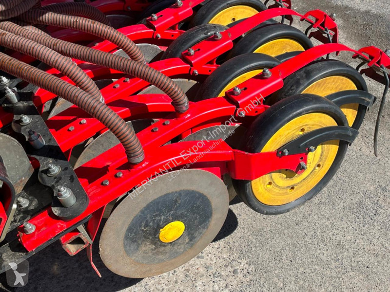 Väderstad  Spirit ST400S seeder