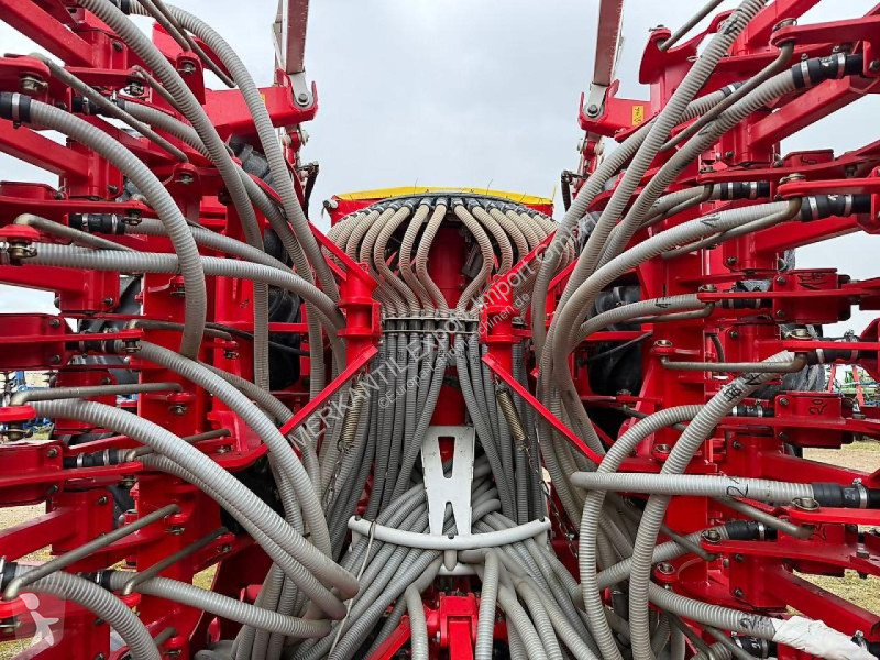 Semoir Pöttinger  Terrasem C6 Artis