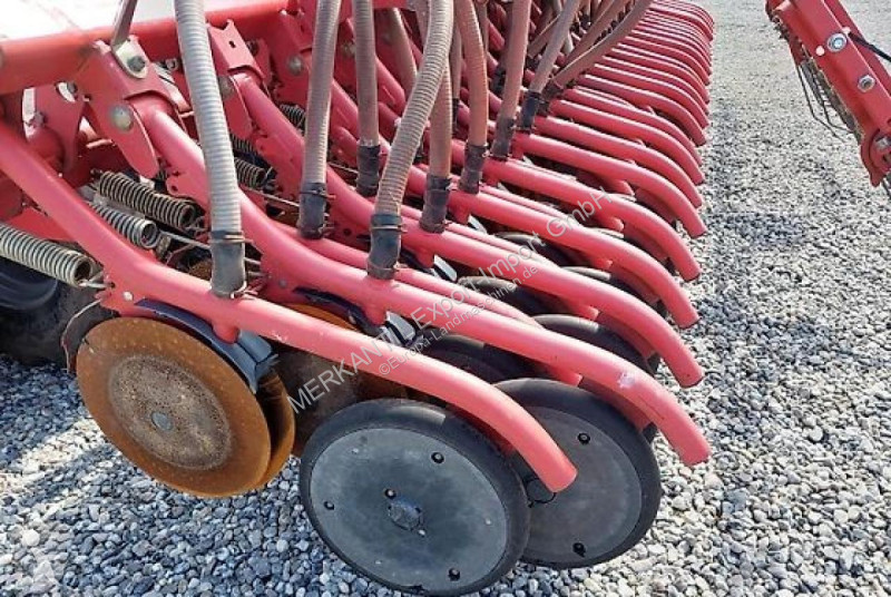 Sembradora Kverneland  U Drill 6000