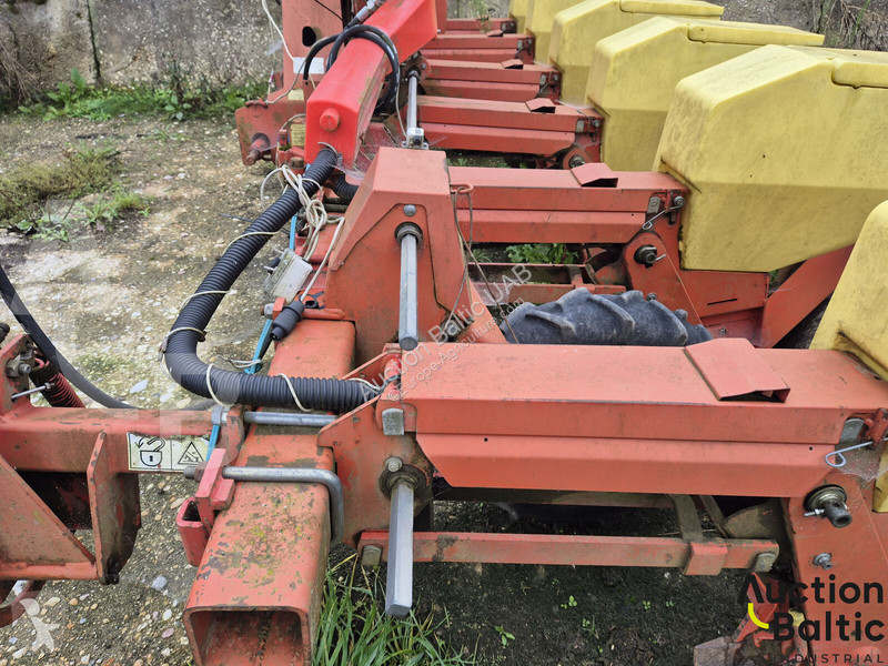 Sembradora Kverneland MX6