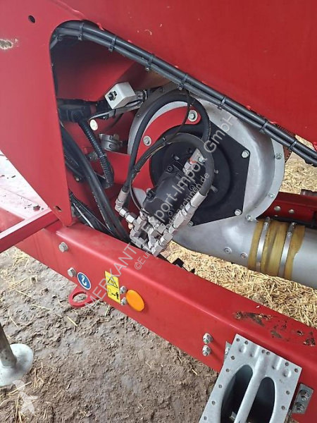 Secí stroj Horsch  Maistro 8CC 12 reihig, 3970ha