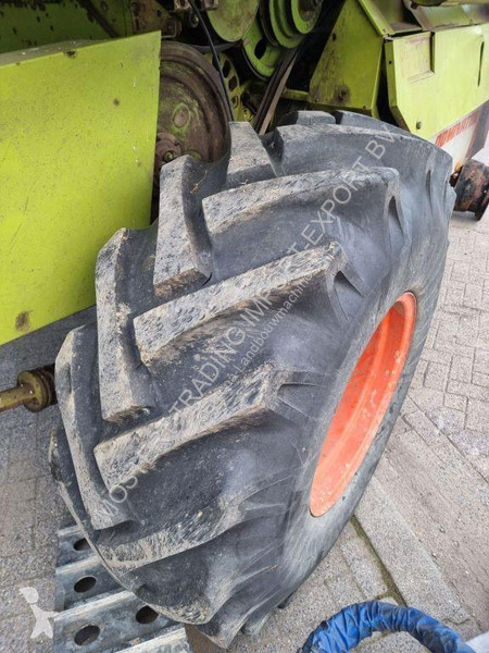 Moisson Claas Dominator 68s Claas Dominator 68S...