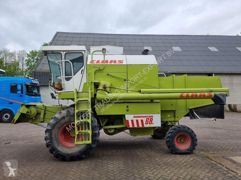 Moisson Claas Dominator 68s Claas Dominator 68S...