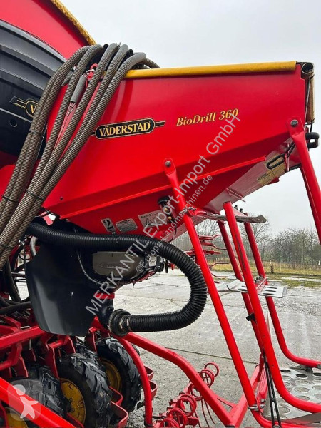 Semoir Väderstad  Rapid A400S mit BioDrill 360