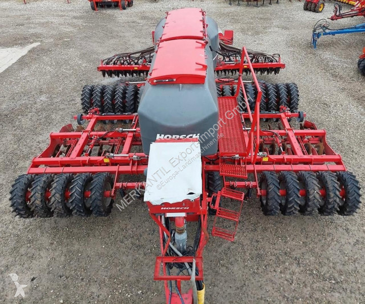 Horsch  Focus 6 TD mit DuoDrill seeder