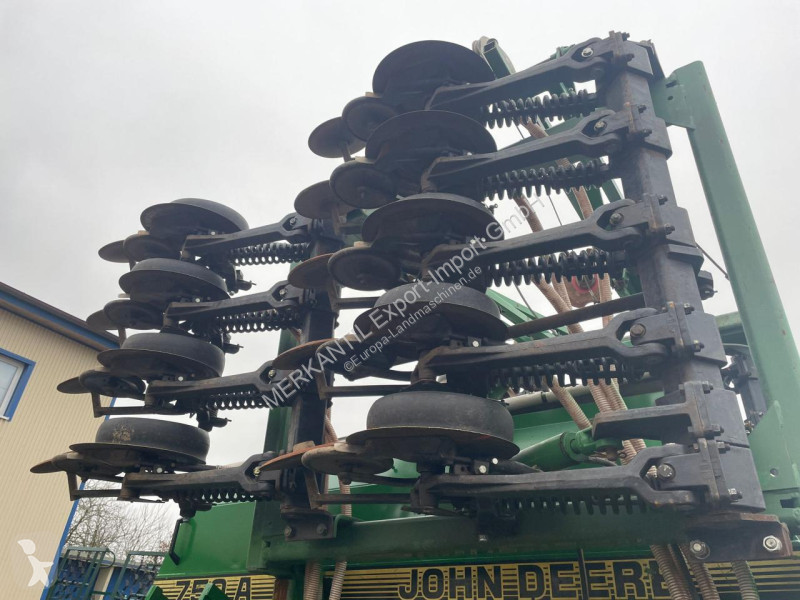 Såningsmaskin John Deere  750A 6m inkl....