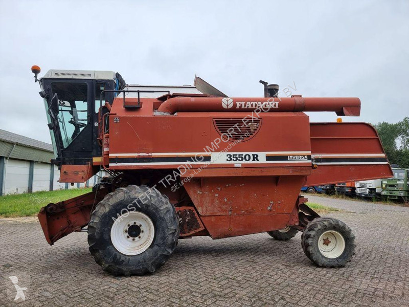 Laverda 3550 R Laverda 3550 R combine harvester...