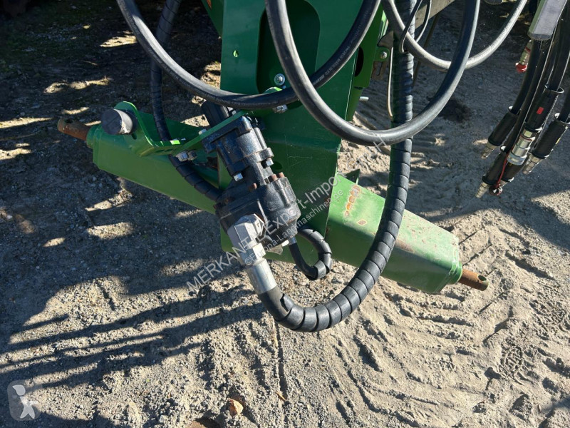 Amazone  EDX 9000-TC seeder