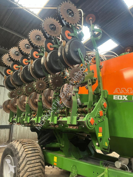 Amazone  EDX6000 TC seeder