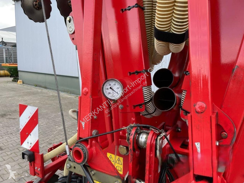 Kverneland  OPTIMA 6,00 M PH seeder