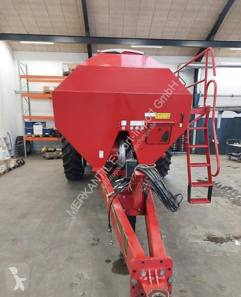 Horsch  Maestro 12.75SW seeder