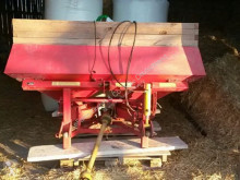Nc Distributeur d'engrais occasion