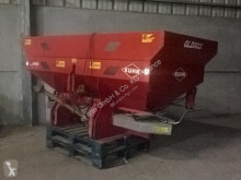 Kuhn Distributeur d'engrais occasion