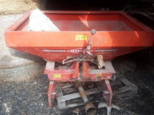 Kuhn Distributeur d'engrais occasion