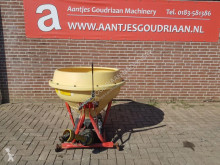 نثر nc Distributeur d'engrais موزع السماد مستعمل