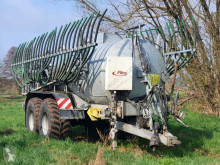 Fliegl Güllefass mit Schleppschlauchverteiler Tandem 23 t
