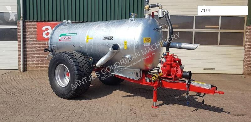 Esparcimiento Vaia MB 45 Water tank