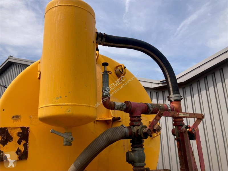 Esparcimiento Veenhuis tandemas 8000 Mengmesttank