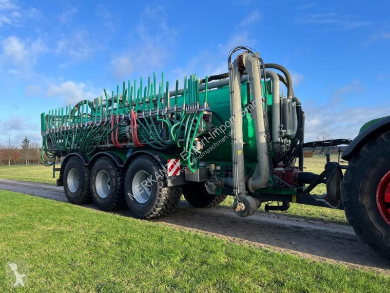 Spredning   30m³ Tridem mit 30m Vogelsang...