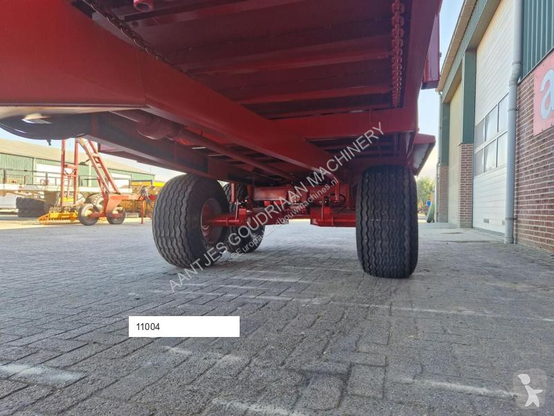 Meststrooier 8 ton - Nieuw crop dusting