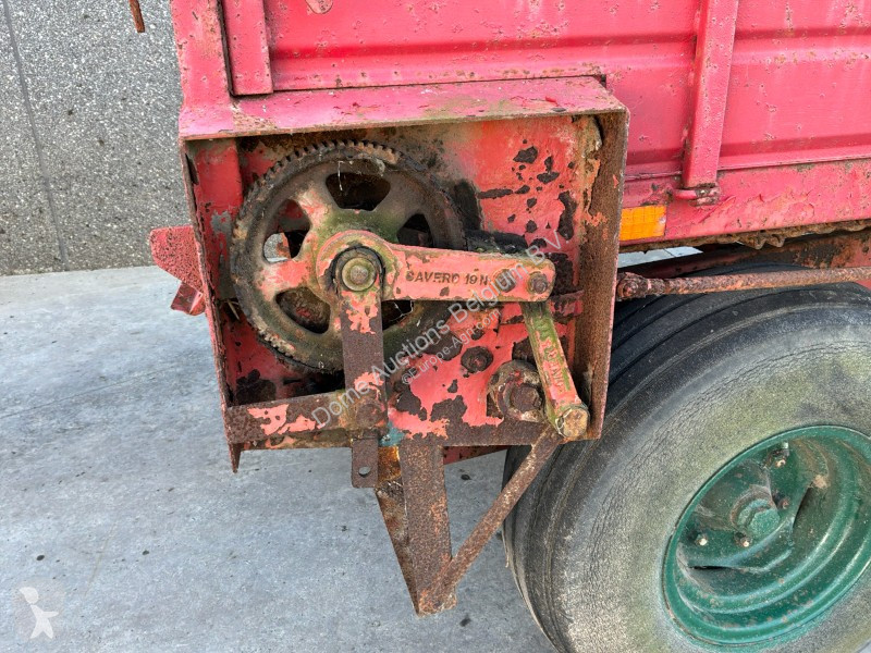Gödselspridning  T400