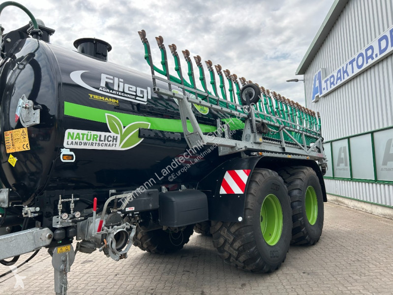Espalhamento Fliegl  VFW 18000 MAXX LINE PLUS