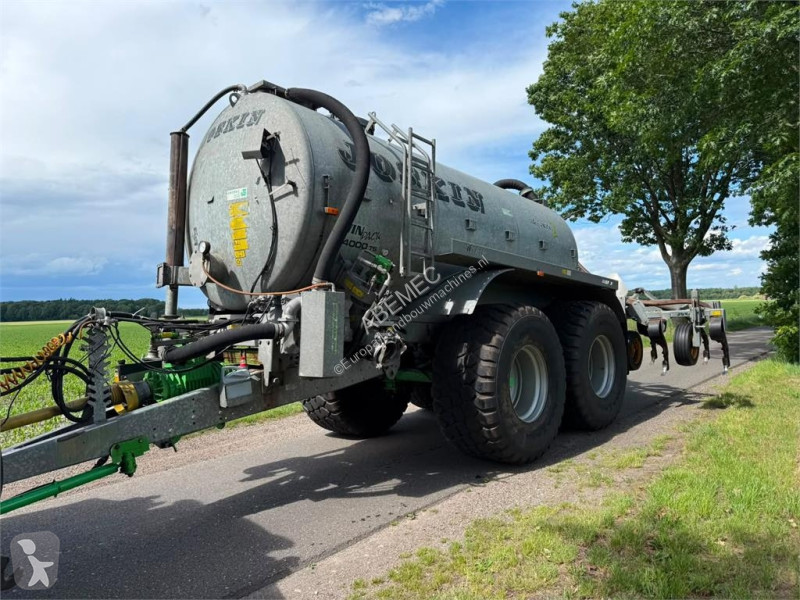 Joskin Komfort2 14000 + Terraflex 5200 crop...