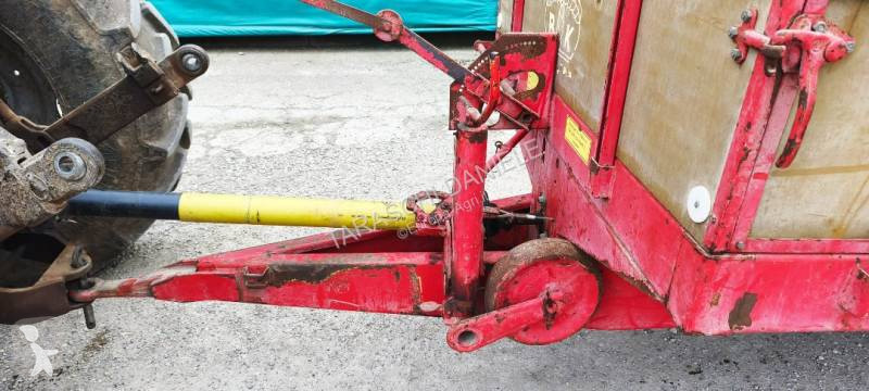 Épandage Krone J300 OPTIMAT