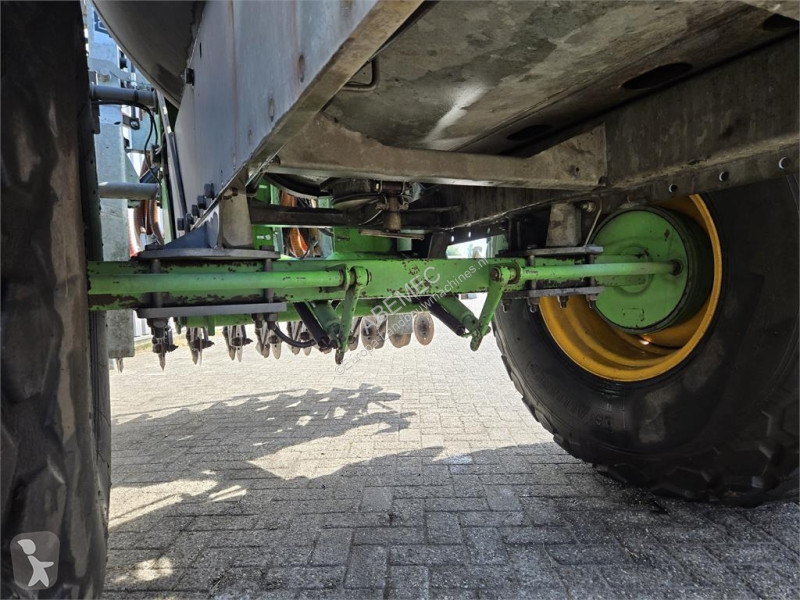 Joskin 8400S + Joskin 6020/28MAH crop dusting